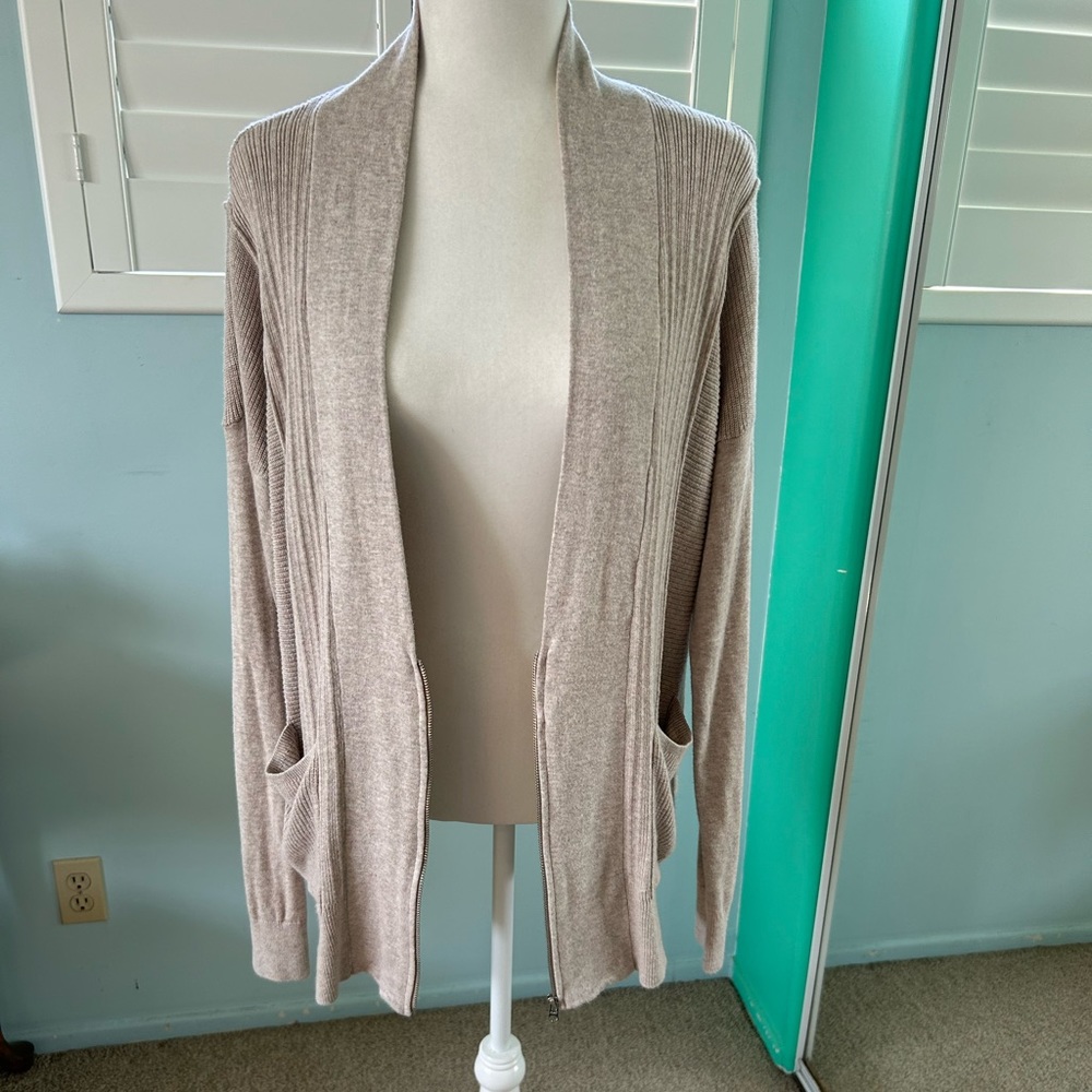 Abercrombie and Fitch Zipper Sweater